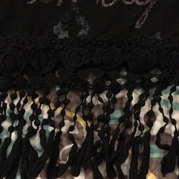 NWOT Maurice top with fringe hem. - Picture 3 of 3